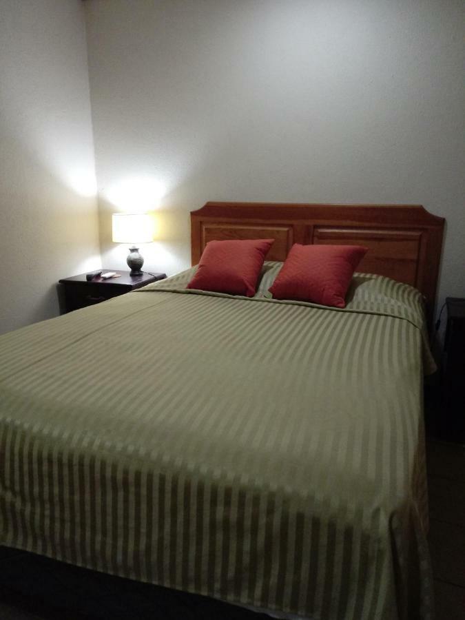 Hostal Casa Los Espinoza Манагуа Экстерьер фото